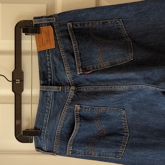 Levi's Premium 100% Cotton Wedgie Jeans in Market Stance - Picture 7 of 15